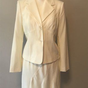 Worthington Works Cream skirt and blazer set